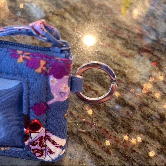 Vera Bradley Zip ID Case in “Bark Park” Pattern NWOT - Picture 5 of 8